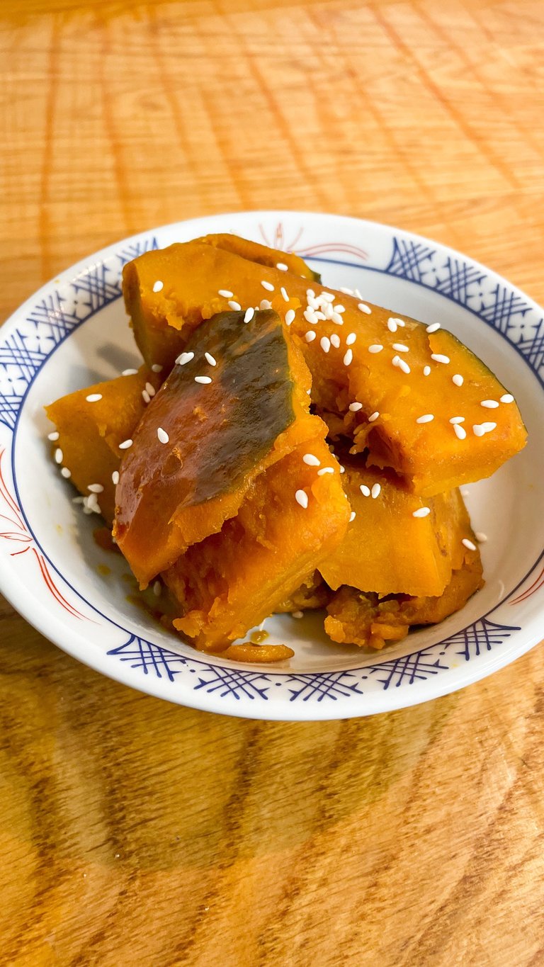 Kabocha no nimono | © Cookingwiththehamster