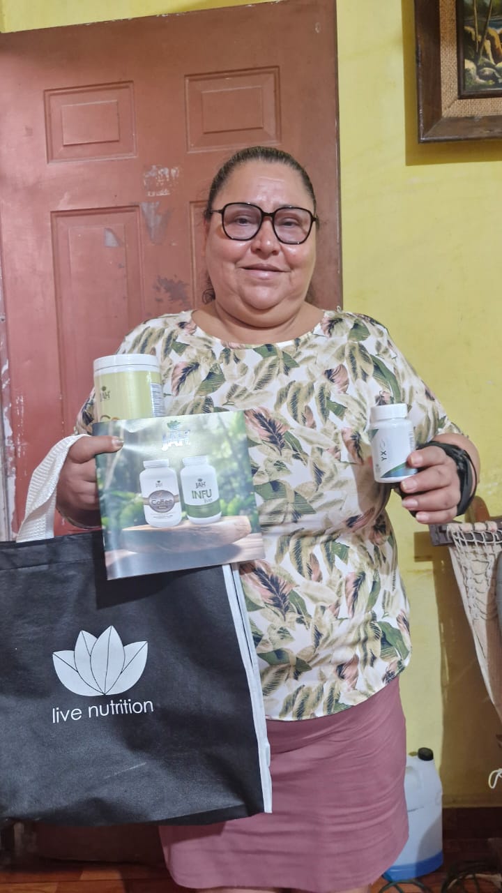 CLIENTE SATISFECHO CON LOS PRODUCOTS LIVE NUTRITION