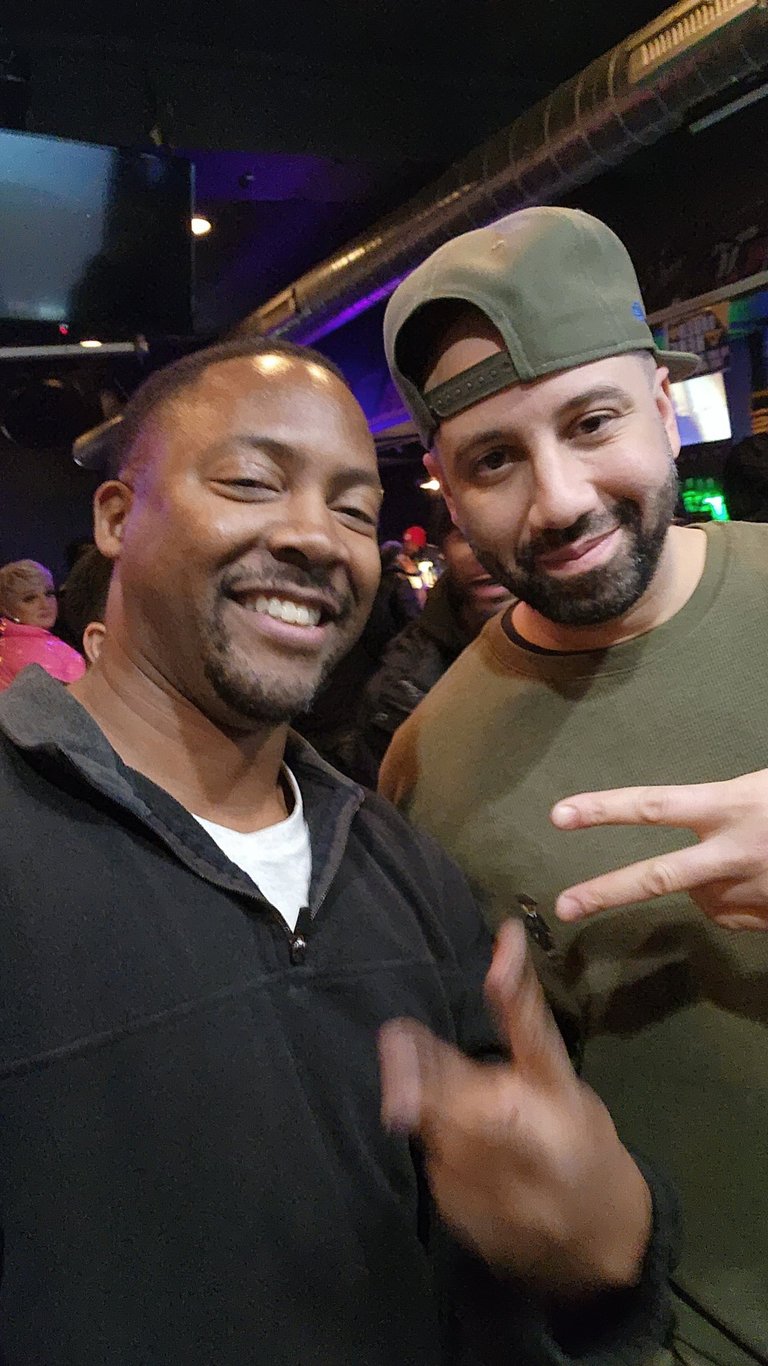 Hangin with DJ INF (The people's DJ)