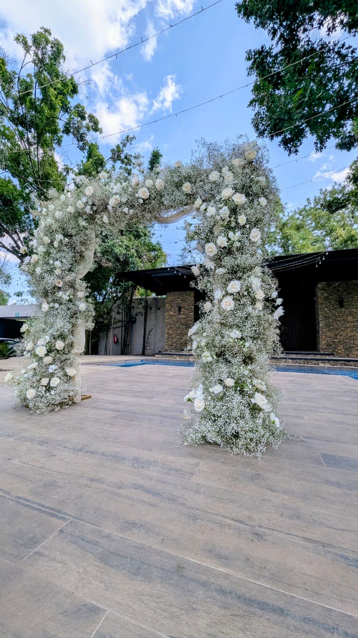 Back de novios diseño floral Amor de Flores