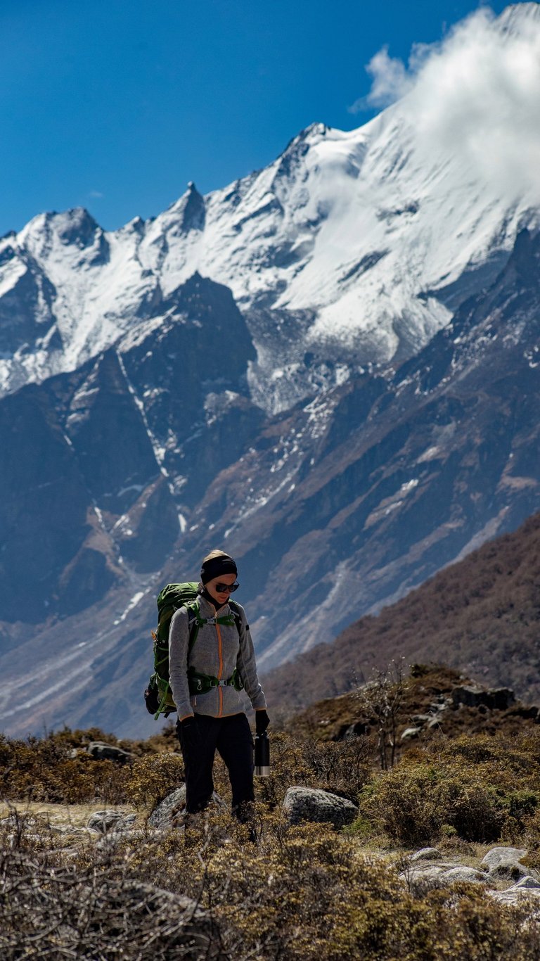 trekking in Nepal, langtang, langtang valley, Himalayas 