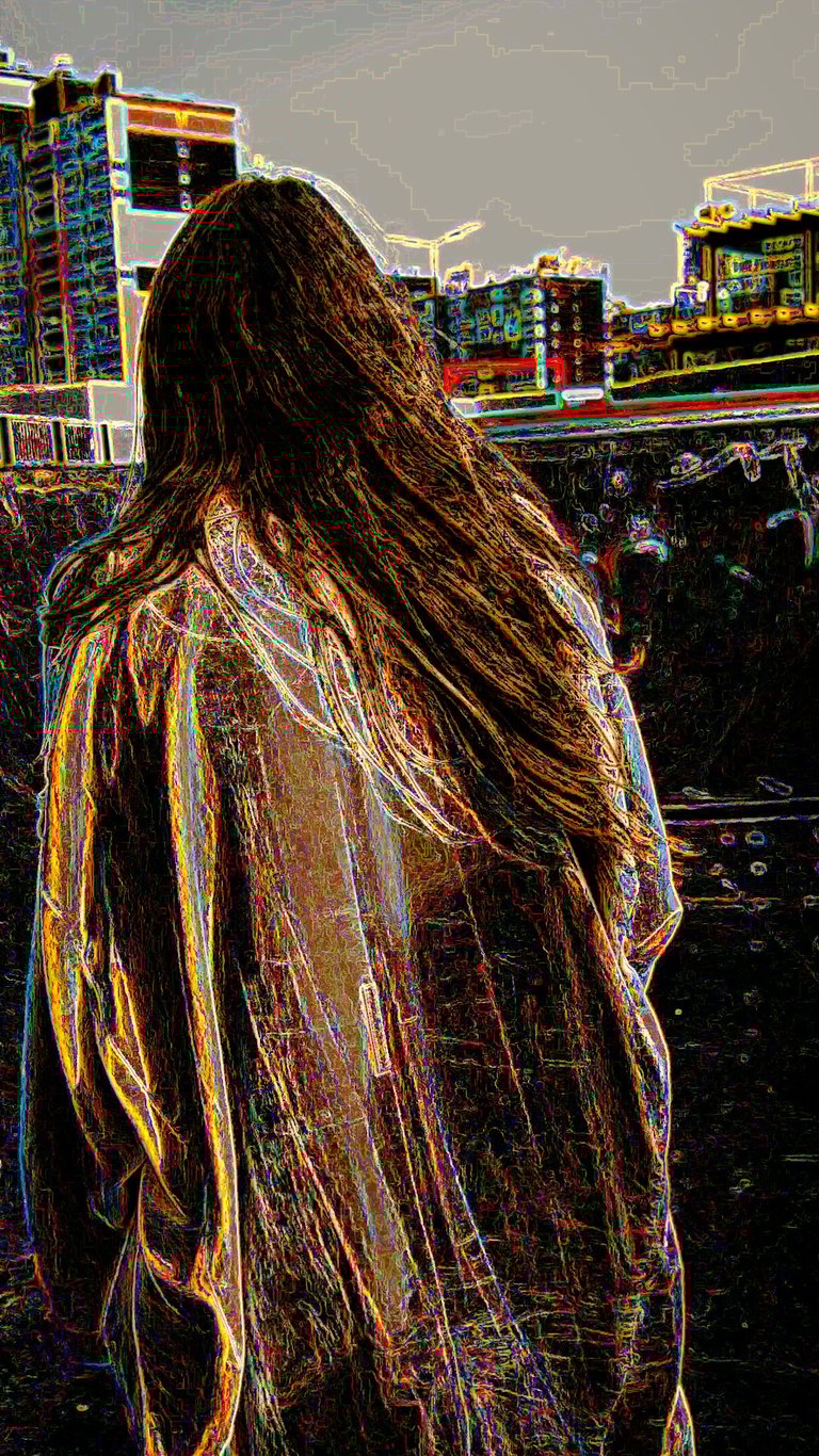 Look vidéo et photo personnalisé nano world prononcé : personnage de dos, mode de fusion.