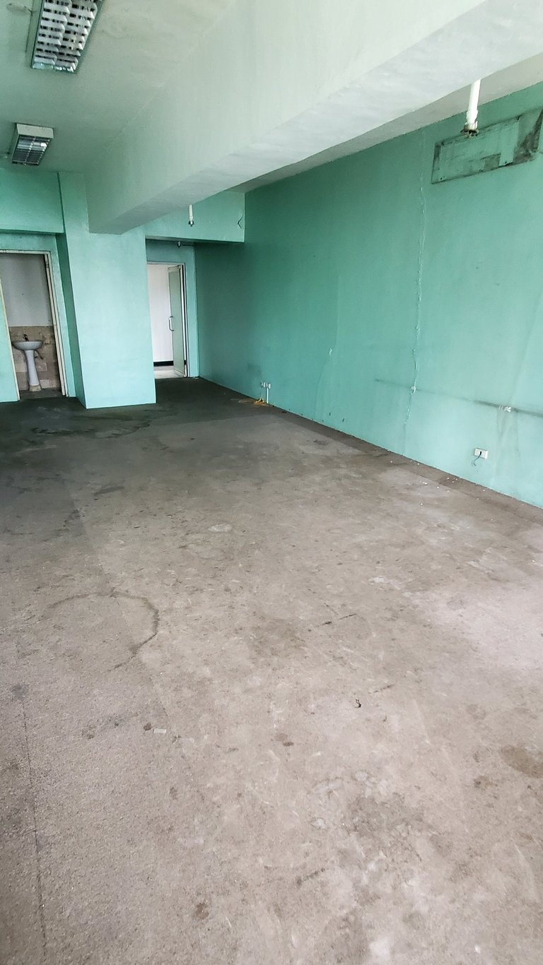 Foreclosed Commercial Office Makati City