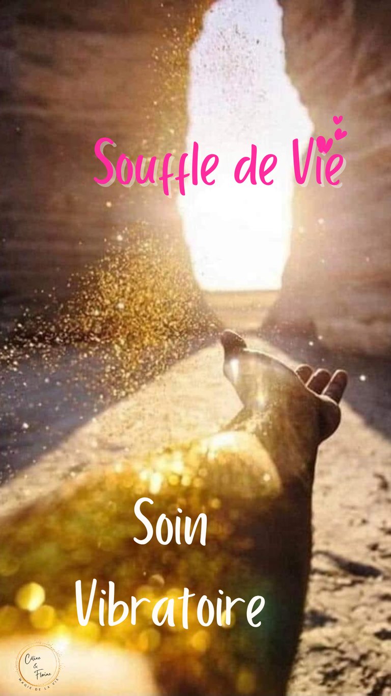 soin vibratoire, souffle de vie lumière d'or sur un bras tendu 
