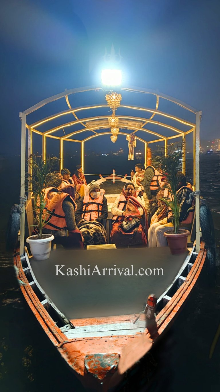 Light Motor Boat Booking in Varanasi