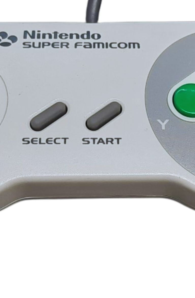 Controle oficial do Super Famicom com botões A, B, X, Y — não ABCD