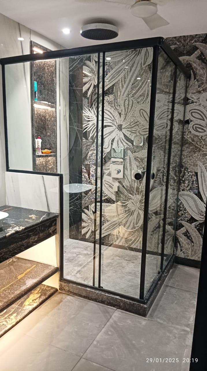 Bathroom cubicle