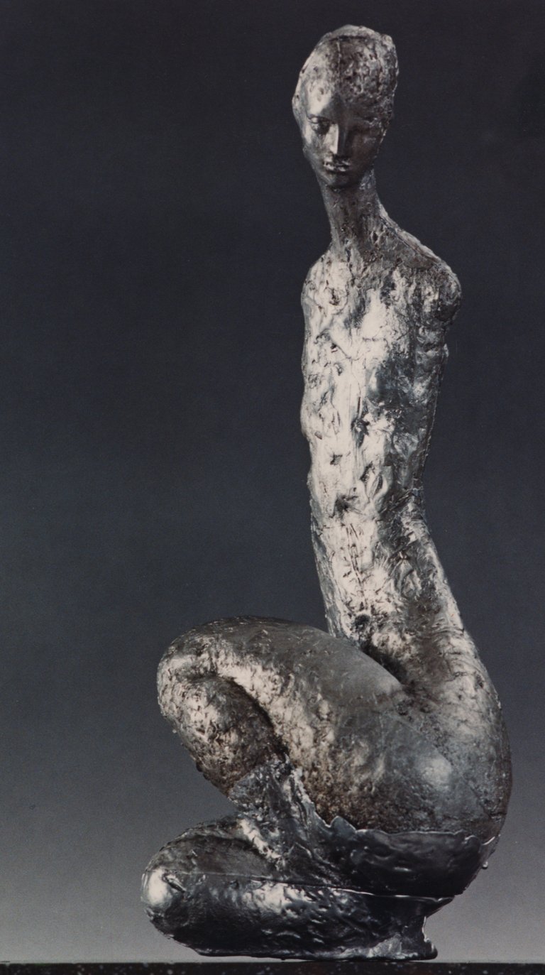 The ''Asteroid'' contemporary sculpture.