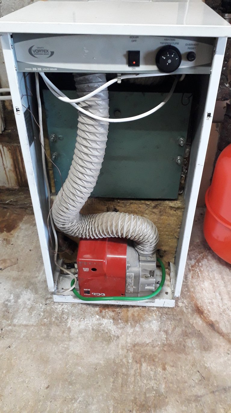 Oil boiler servicing in Umberleigh and EX37
