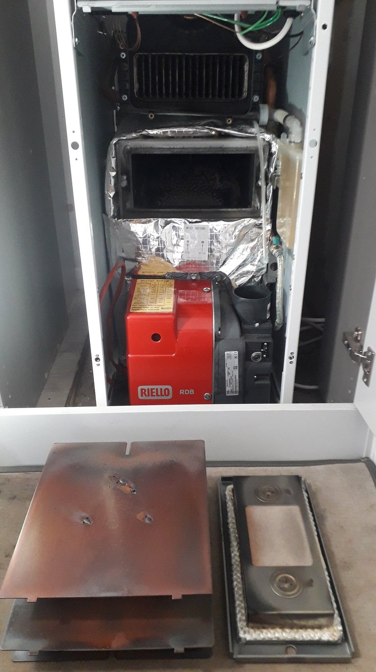 Oil boiler servicing in Winkleigh and EX19