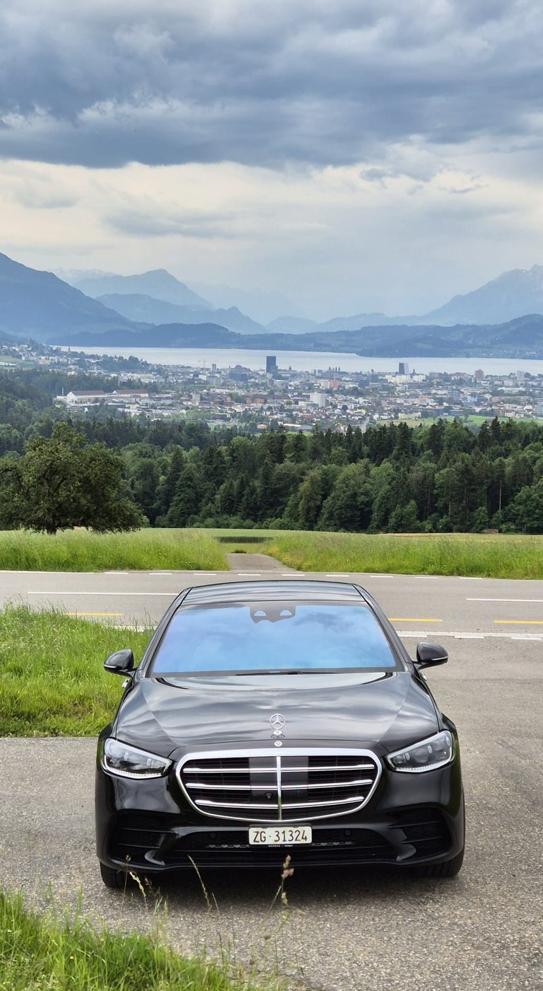 Limousine Mercedes S Class