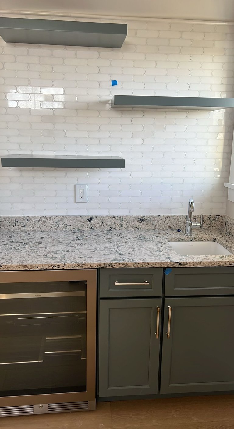Tile kitchen