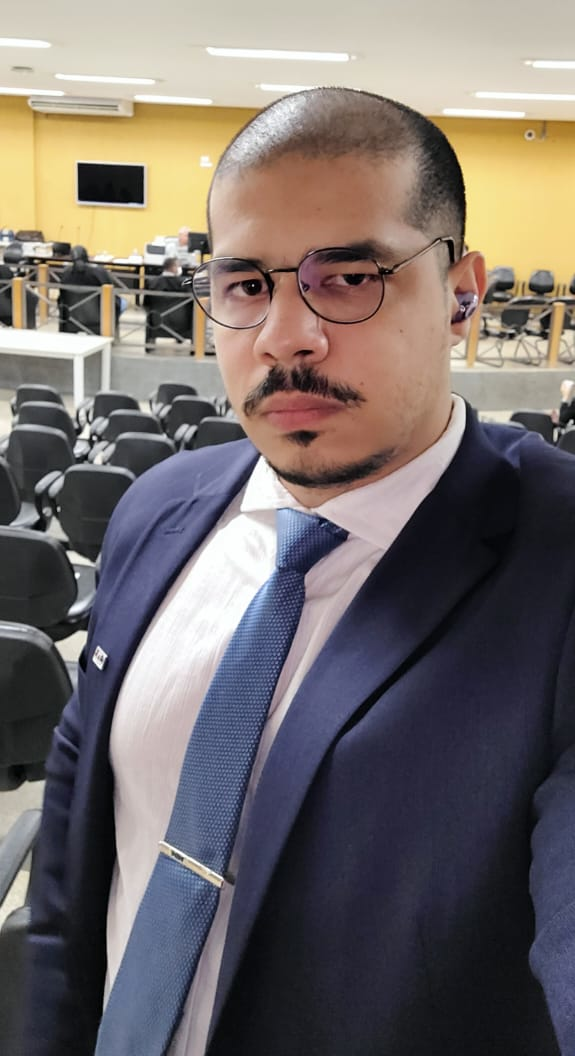 Dr. Eberth Clayderman Távora em Abril de 2022 - Sessão do Tribunal do Juri de Aparecida de Goiânia