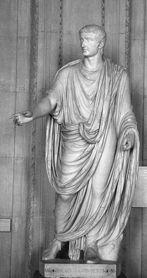 escultura emperador Tiberio