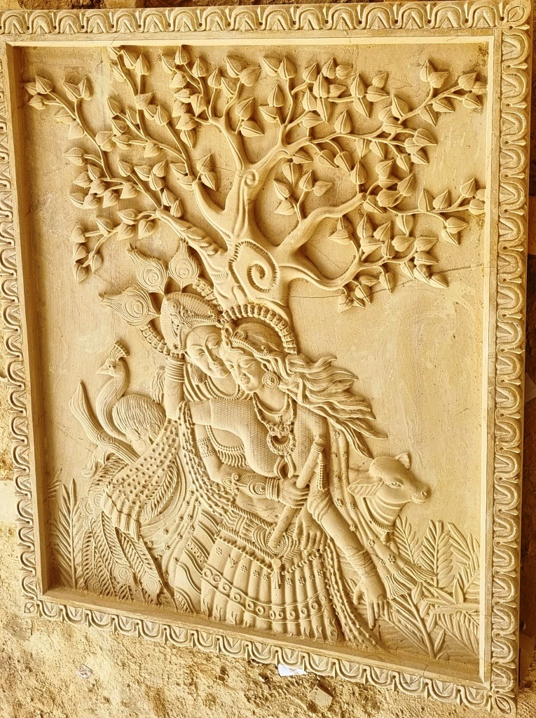 STONE FRAMES