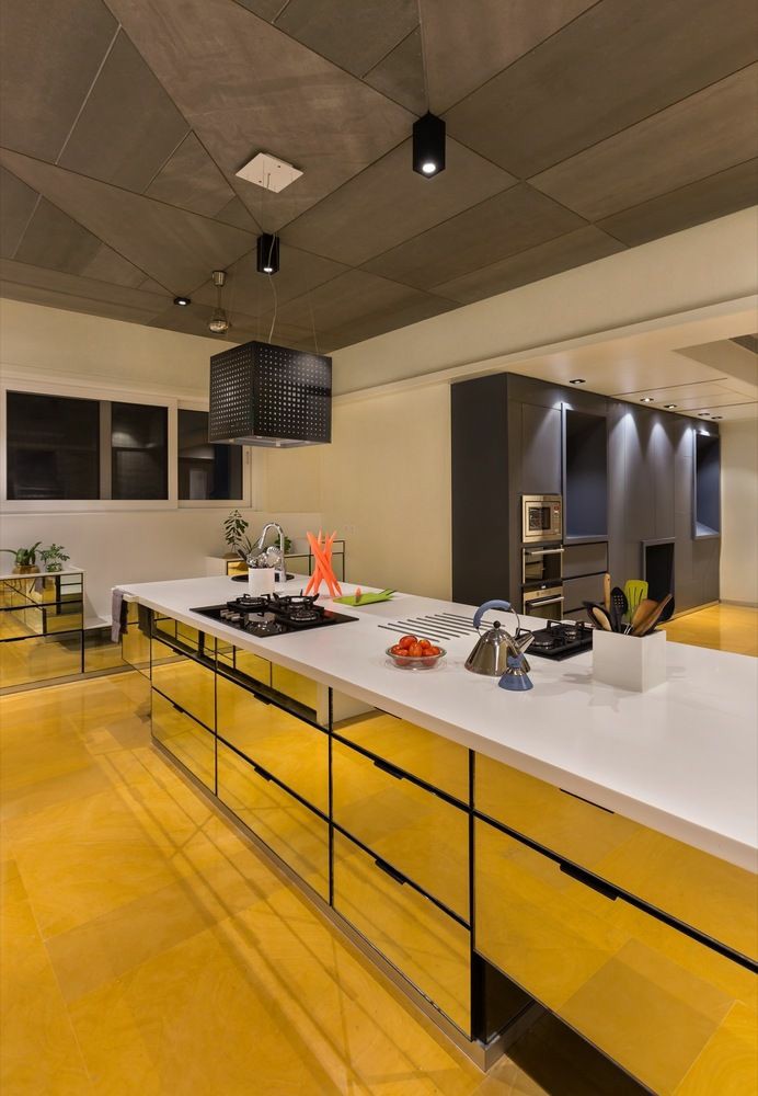 JAISALMER YELLOW FLOORING, MOOLSAGAR