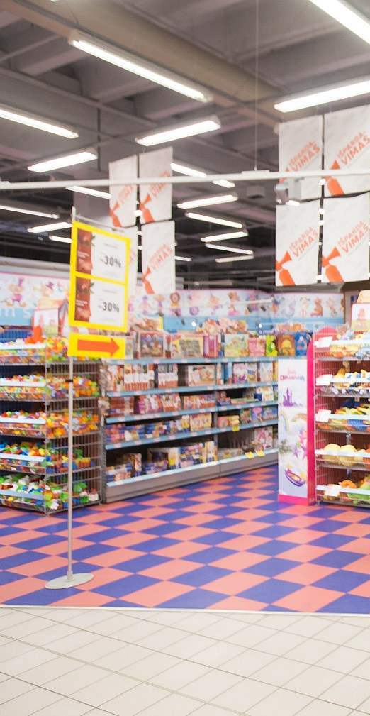 spalvotos vinilinės grindys