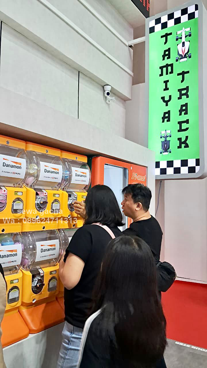 sewa mesin gacha gachapon kustomisasi murah