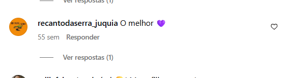 Cliente demonstrando satisfação na compra dos produtos da Açaí Mais Brasil 