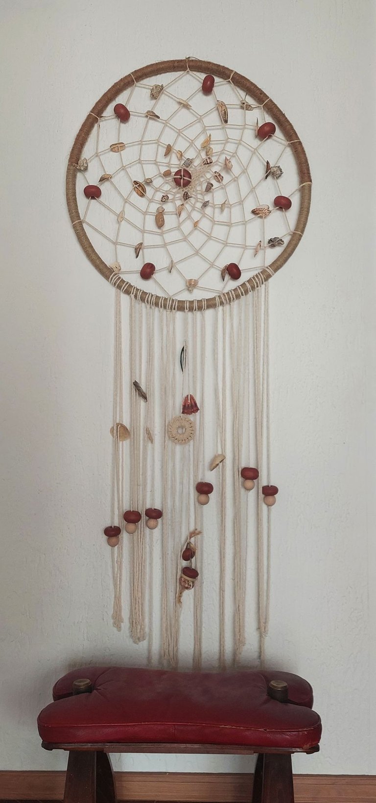 Makram krug, od elemenata sa plaže, Pelion