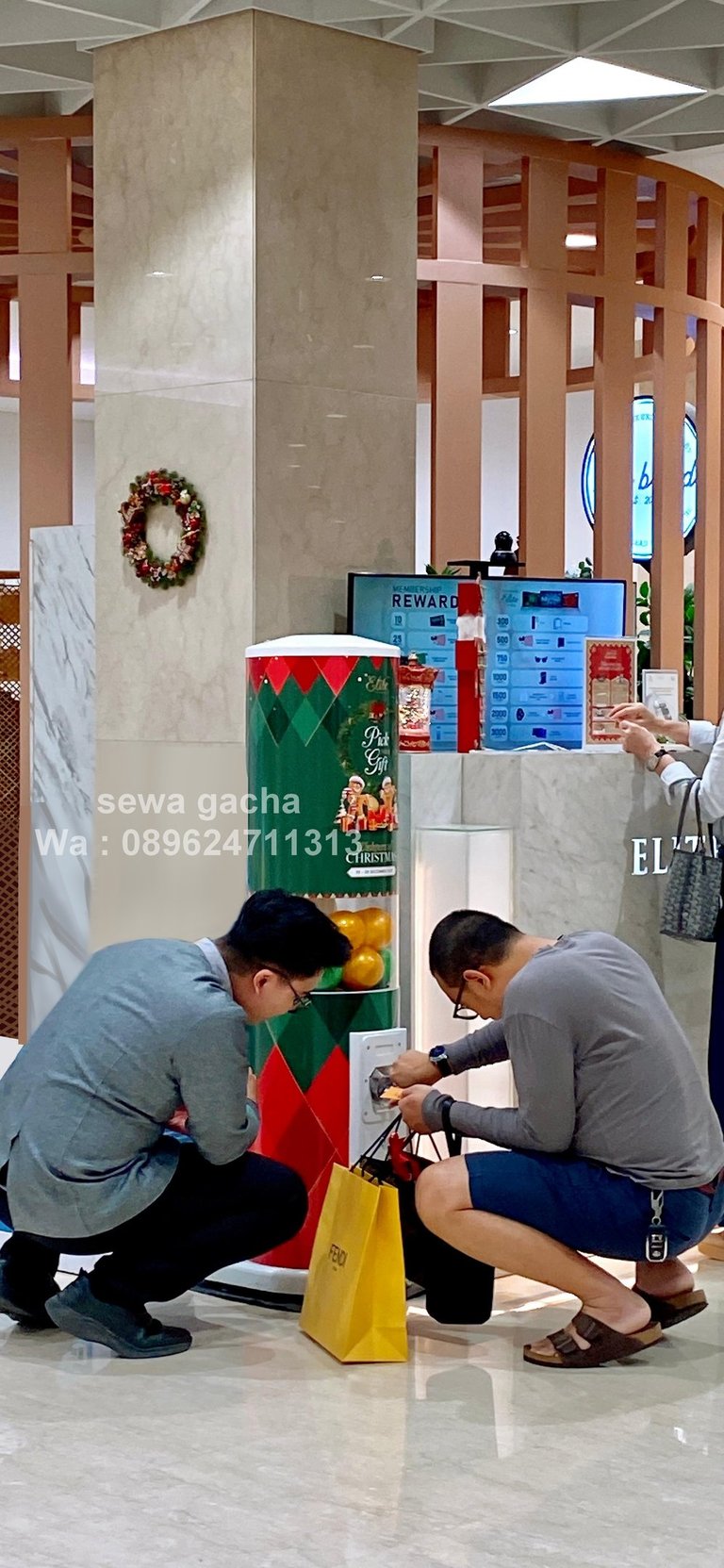 sewa mesin gacha custom