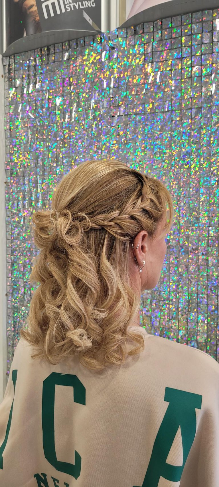 Half-up braid with curls