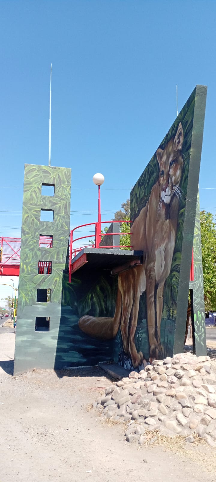 MURAL "SALVAJE" - MATÍAS BLASCO