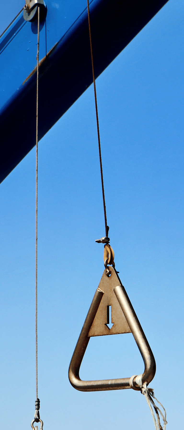 Life Boat Arrow Crane Triangle Knob