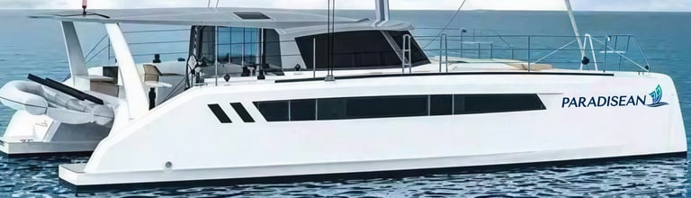 boat name on starboard hull