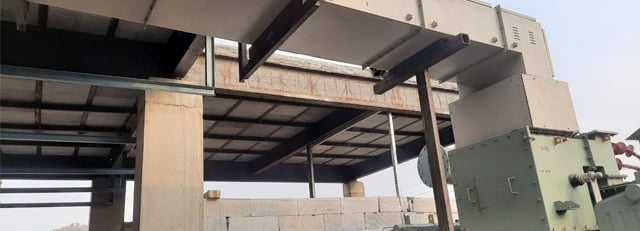 Bus duct