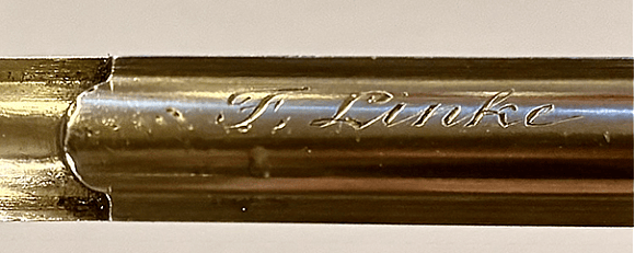 Signature « F. Linke » gravée dans un bronze, ébéniste de la Belle Époque