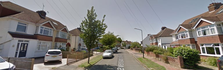 Ravenswood Avenue, Tunbriodge Wells TN2 3SG