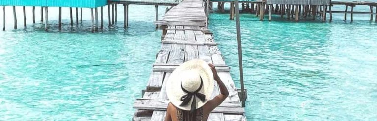 Relaxing island get away Balabac palawan paradise