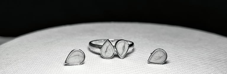 anillo y pendientes leche materna