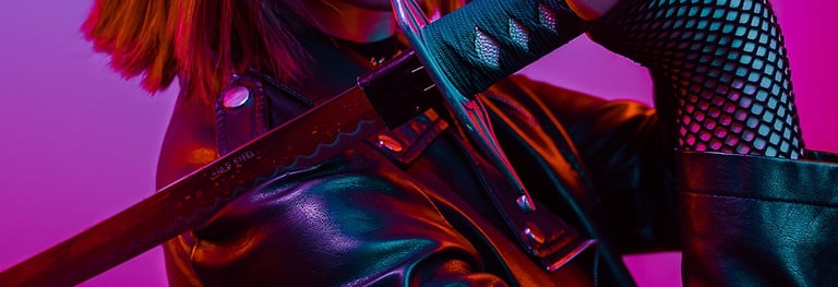Séance studio portrait photographique cyberpunk, cliché du phototographe vidéaste Thomas Bordas à Pau.