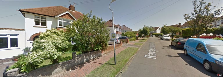 Ravenswood Avenue, Tunbridge Wells, Kent TN2 2SG, TN2 3SJ & TN2 3SQ