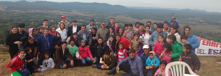 iglesia cristiana en Paraguarí, Itá, Yaguarón, Paraguay. Tomás Portillo pastor cristiano.