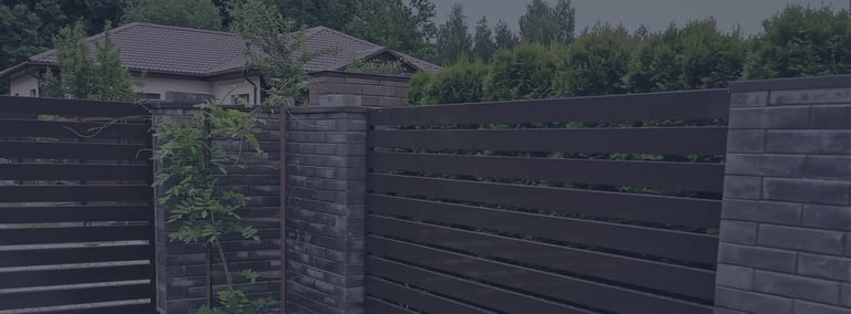 tvoros iš GA90 aliuminio profilių, išdėstytų horizonataliai