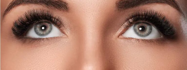 Volumen EXTENSIONES DE PESTAÑAS imagen de ejemplo