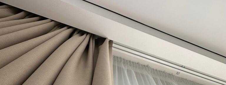 elektriniai karnizai