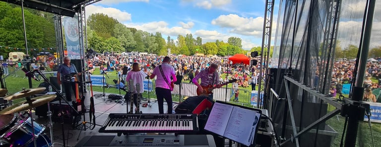 The Dodgers - Rock/Pop covers band Banbury