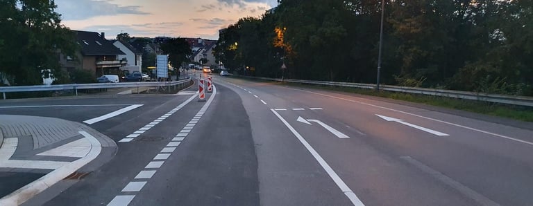 Fahrbahn markierung eiid markierung