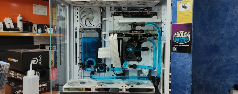 refrigerar ordenador liquido