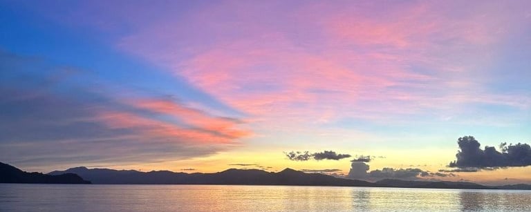 Colorful island sunset view 3D2N El Nido Coron ultimate 3-day expedition