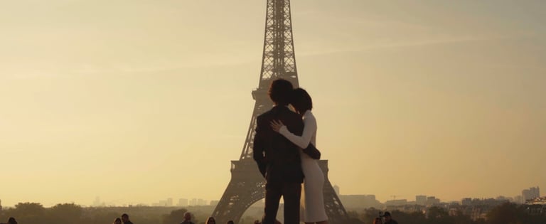 Elopement in Paris wedding travel