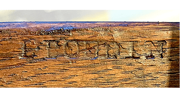 Estampille ancienne gravée dans le bois