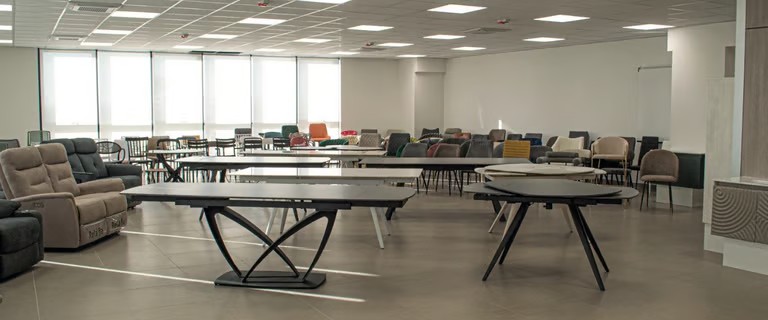 Showroom Milano Trading srl importazione arredo