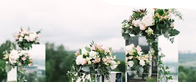 Modern wedding floral decor and ceremony styling for an outdoor event in Bodrum