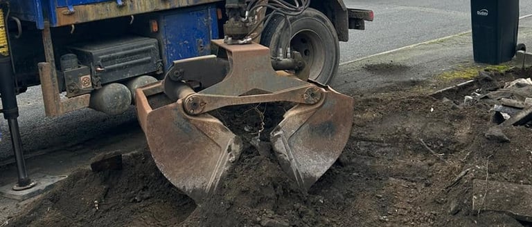 Grab hire for landscaping project in West Bromwich and Handsworth