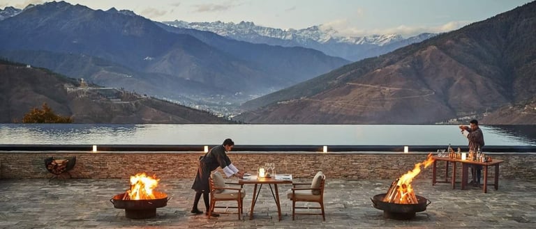 six_senses_thimphu_lodge_outdoor_dining_with_an_awe_inspiring
